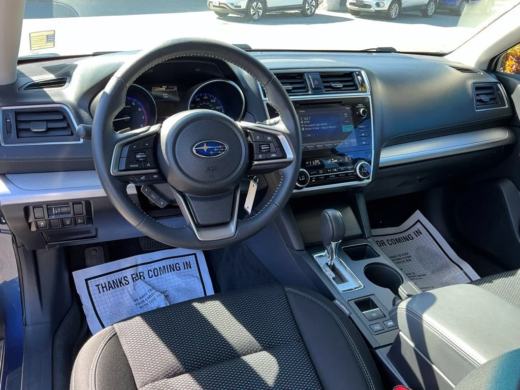 Used 2019 Blue Subaru 2.5i Premium image 26