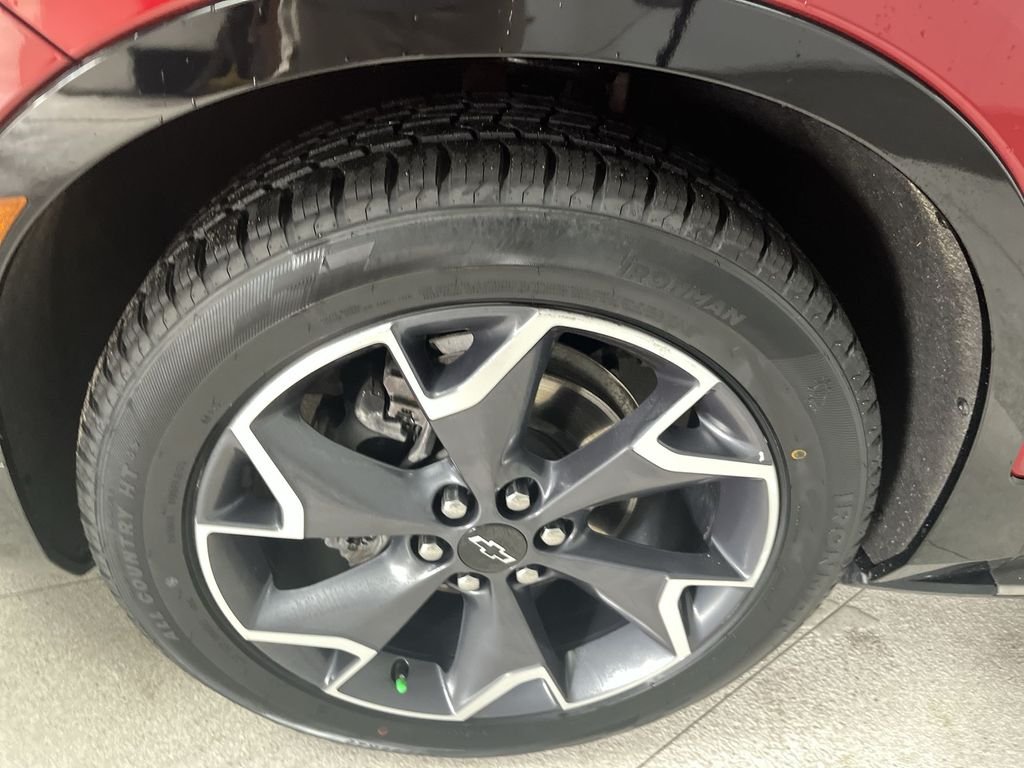 Used 2022 Red Chevrolet RS image 14