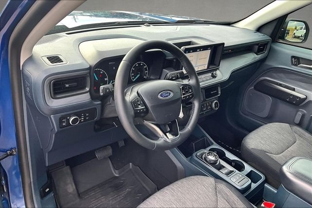 Used 2023 Blue Ford XLT image 10
