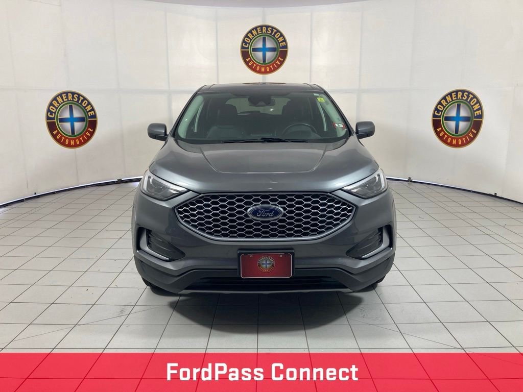 Used 2024 Gray Ford SEL image 17