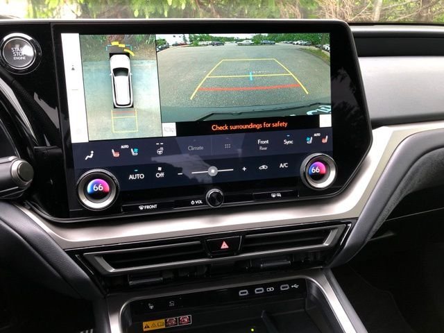 Used 2026  Lexus 350 F SPORT Handling image 32