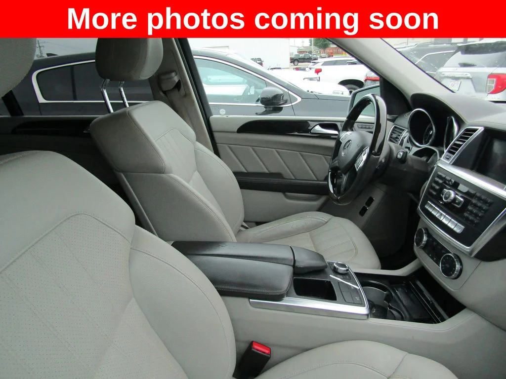 Used 2016  Mercedes-Benz GL 450 image 11