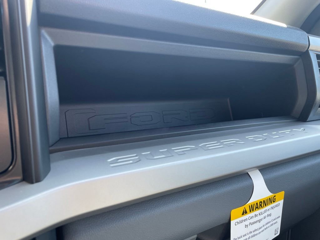 New 2026 Oxford White Ford F-350® XL image 23