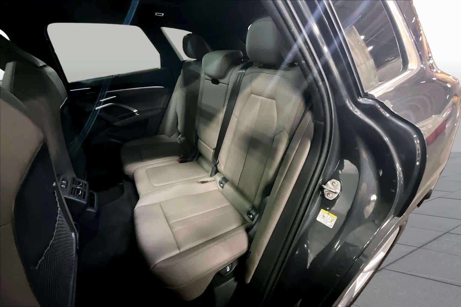 Used 2025 Tambora Gray Metallic Audi Premium Plus image 21