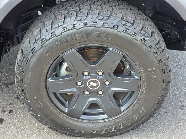 Used 2022 White Ford Black Diamond image 9