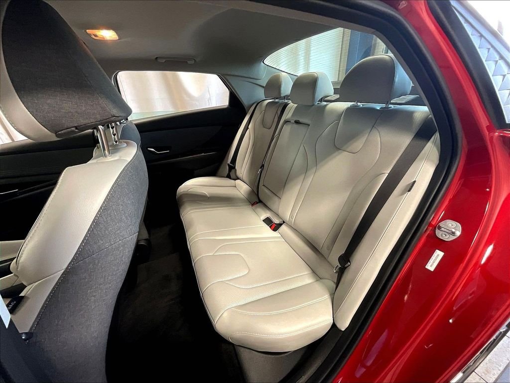 Used 2025 Red Hyundai Limited image 15