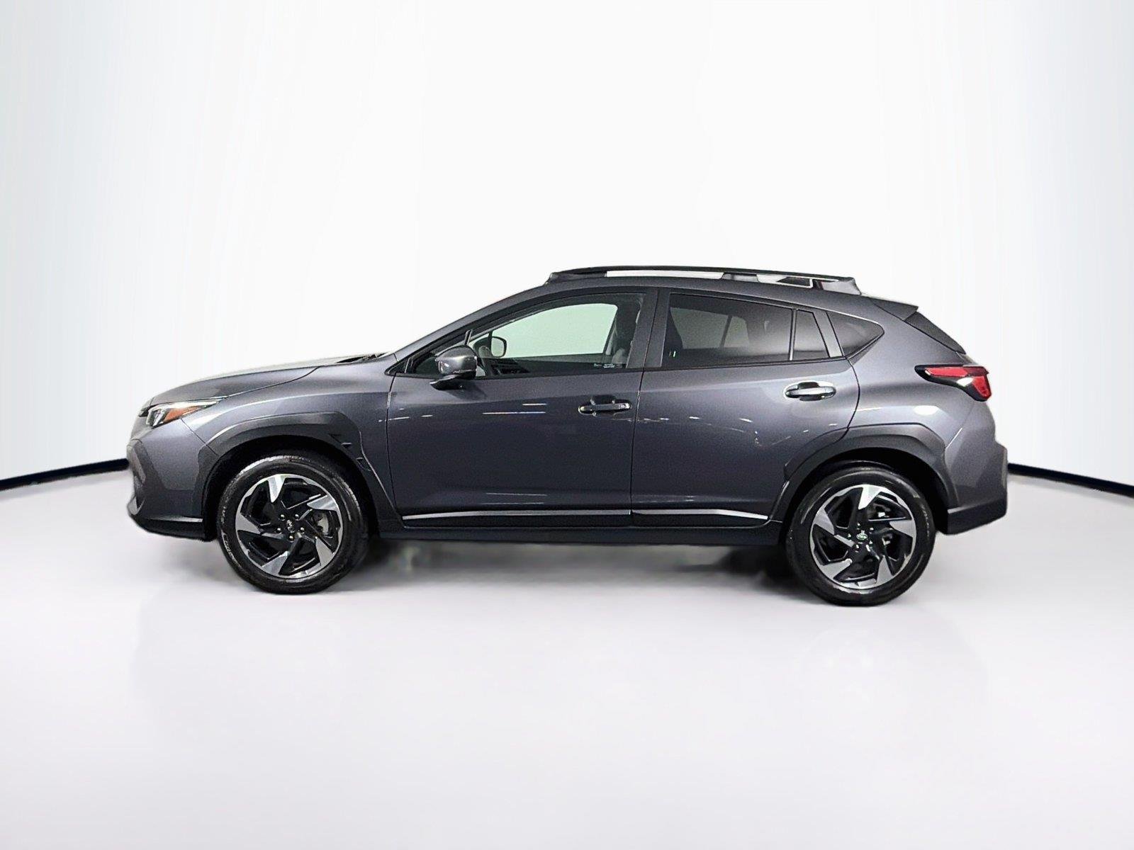 Used 2024 Magnetite Gray Metallic Subaru Limited image 8