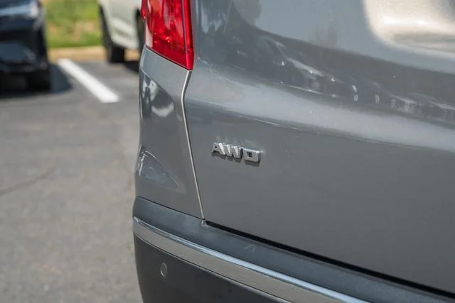 Used 2019 Brown Cadillac Platinum image 8