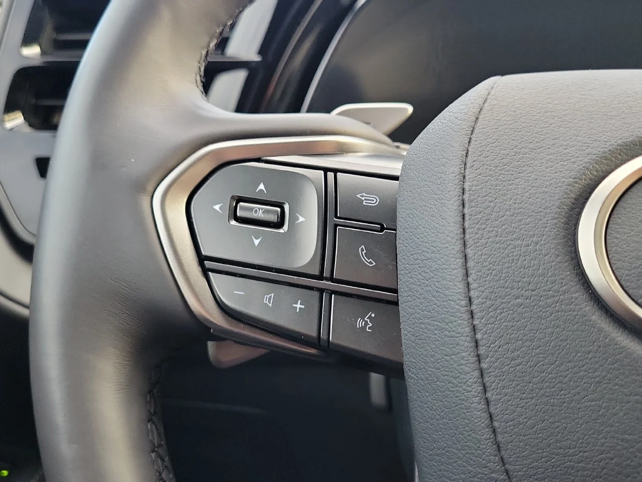 Photo 33