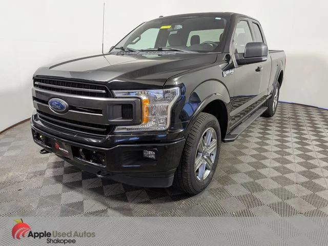 Used 2018 Black Ford XLT image 3