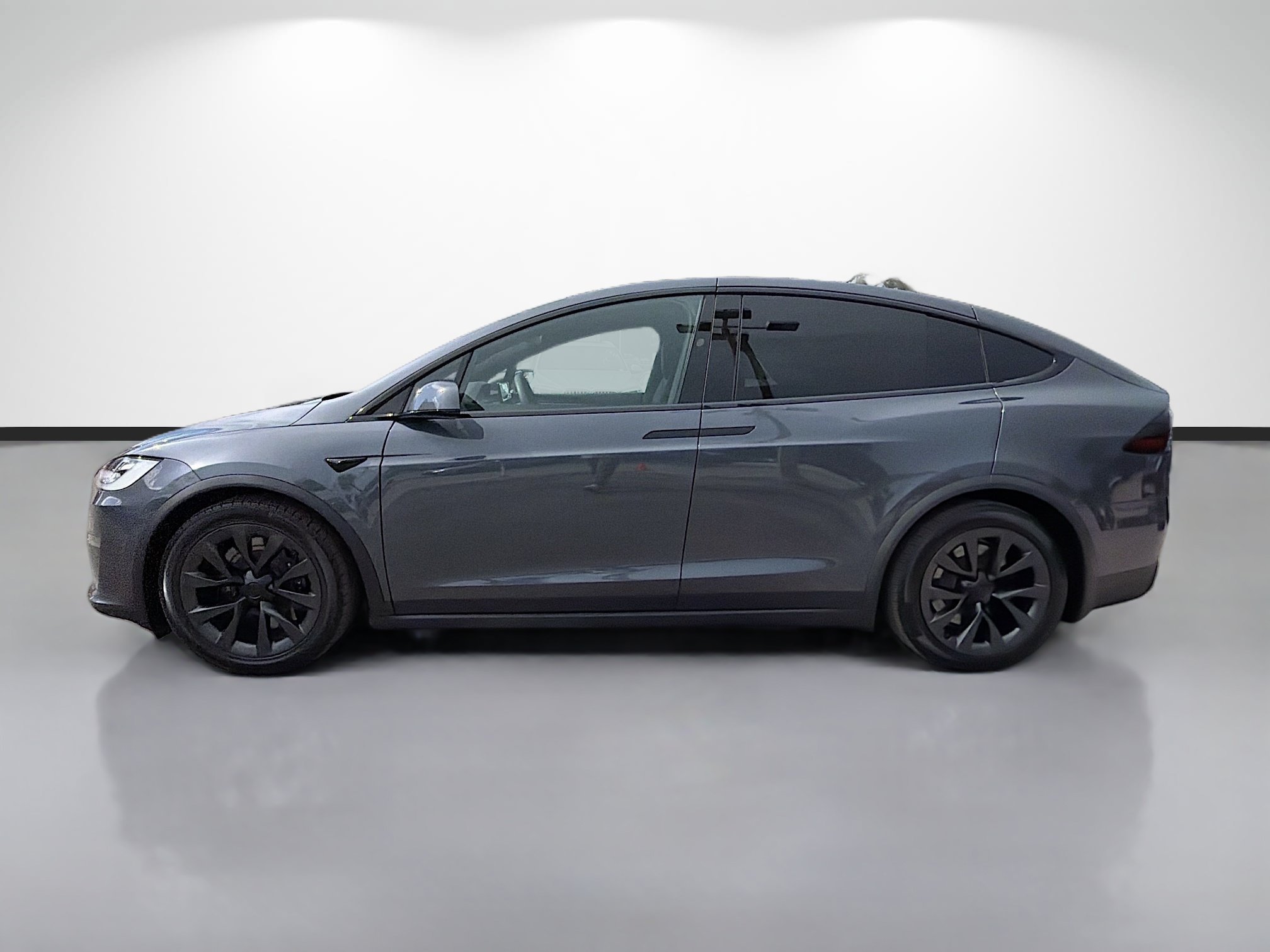 Used 2023 Midnight Silver Metallic Tesla Standard Range image 6