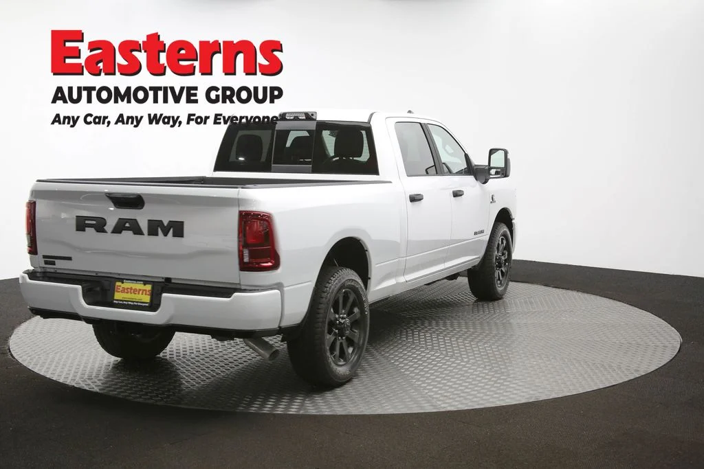Used 2025 White Ram Big Horn image 38