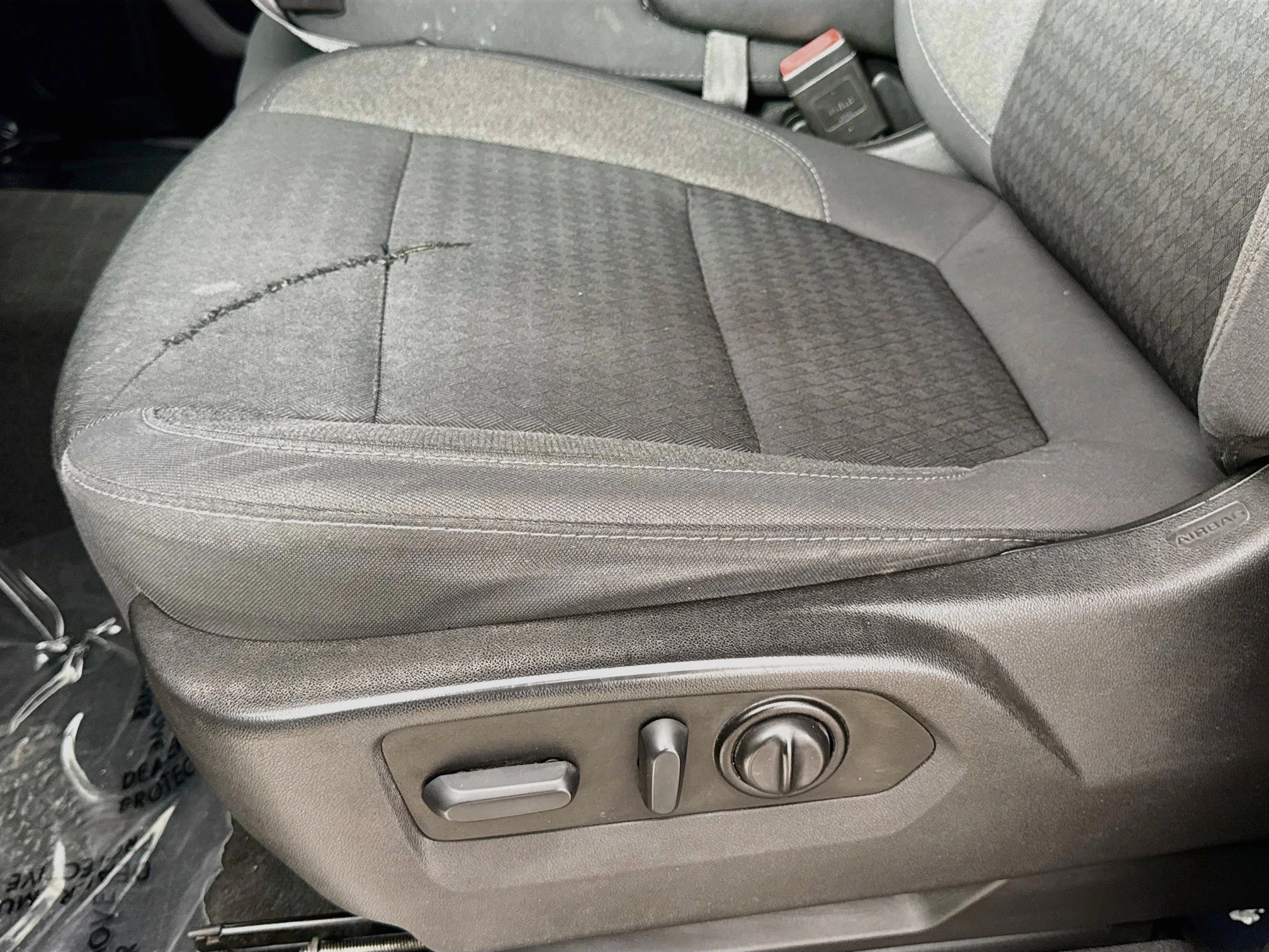 Used 2022 Oxford Brown Metallic Chevrolet LT image 20