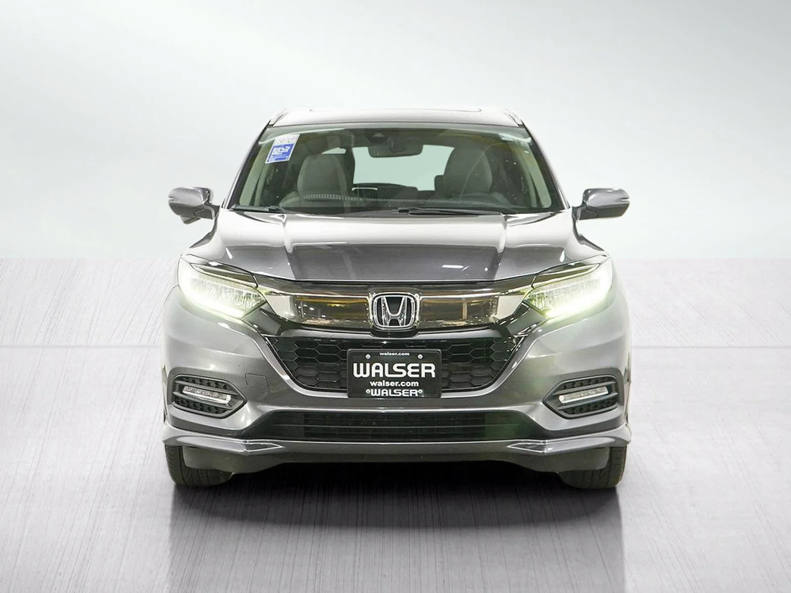 Used 2019  Honda 5D WAGON TOURING 4WD AUTO image 8
