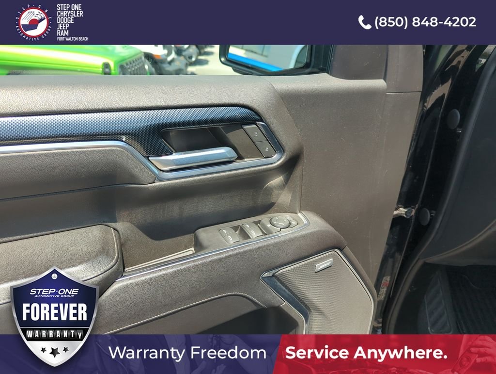 Used 2023 Black GMC Elevation image 18