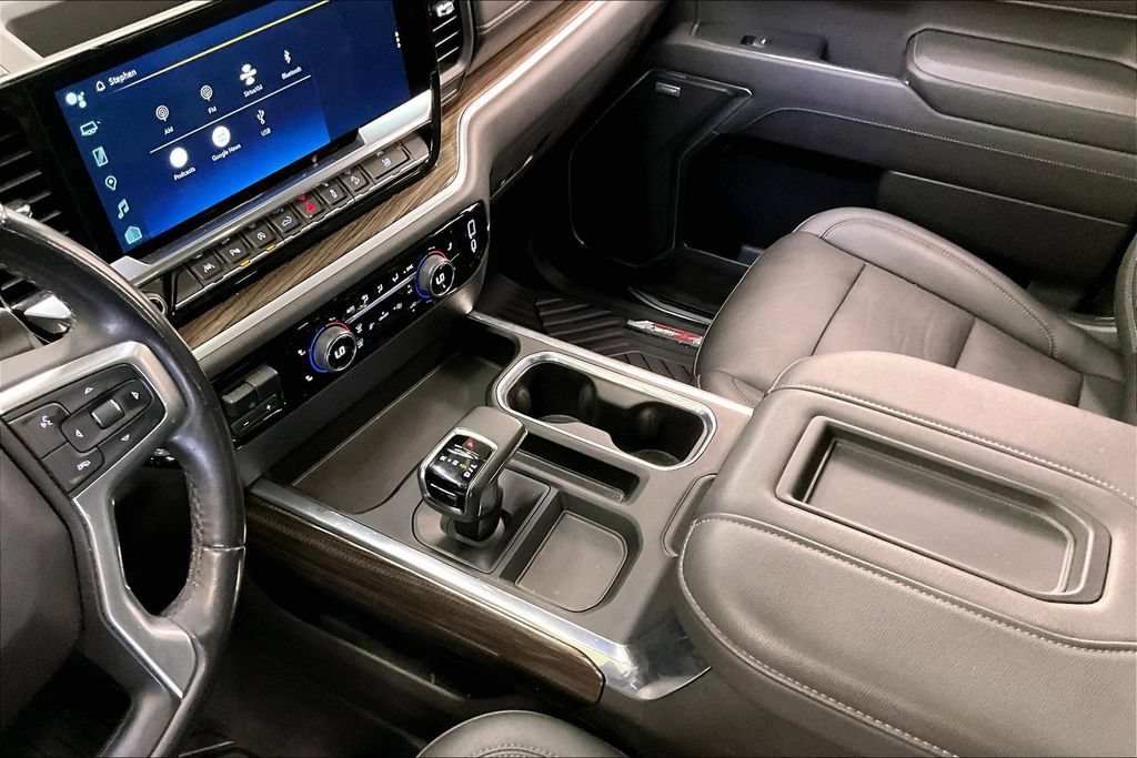 Used 2022 BLACK Chevrolet LT Trail Boss image 16