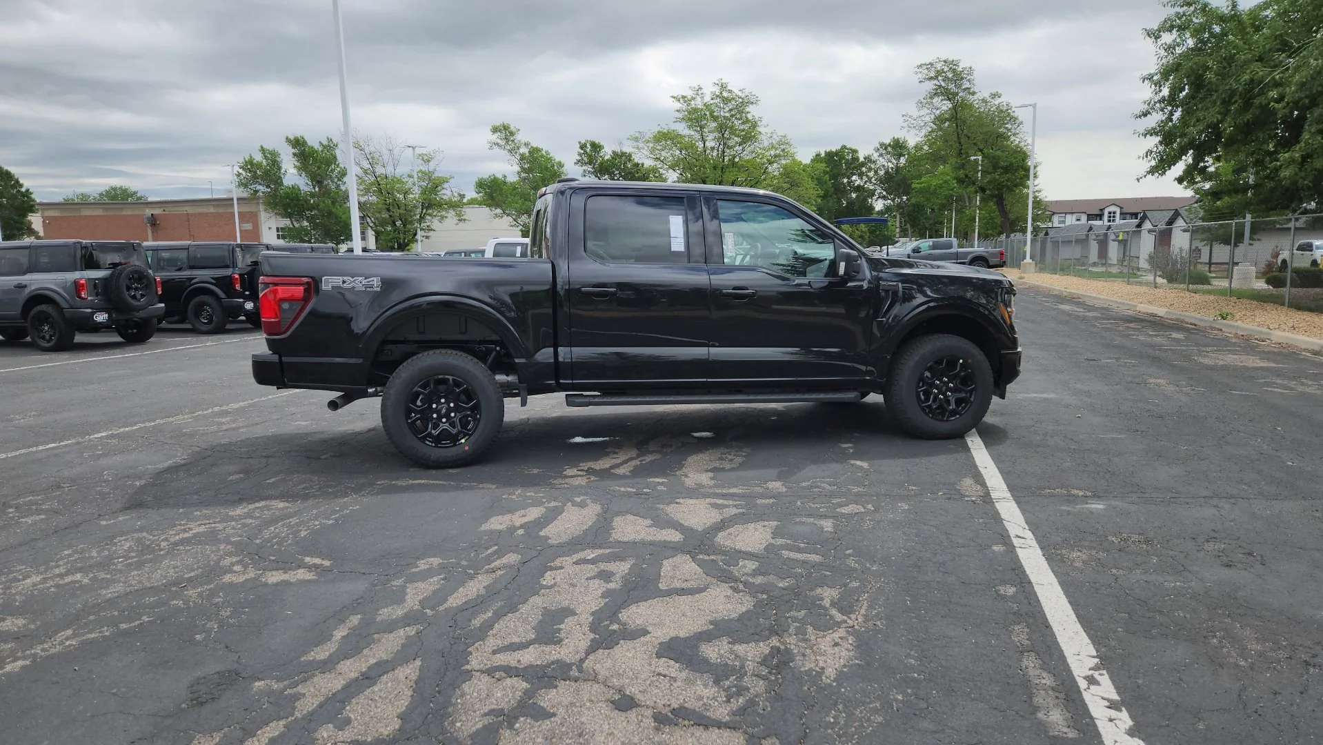 New 2026 Agate Black Metallic Ford XLT image 15