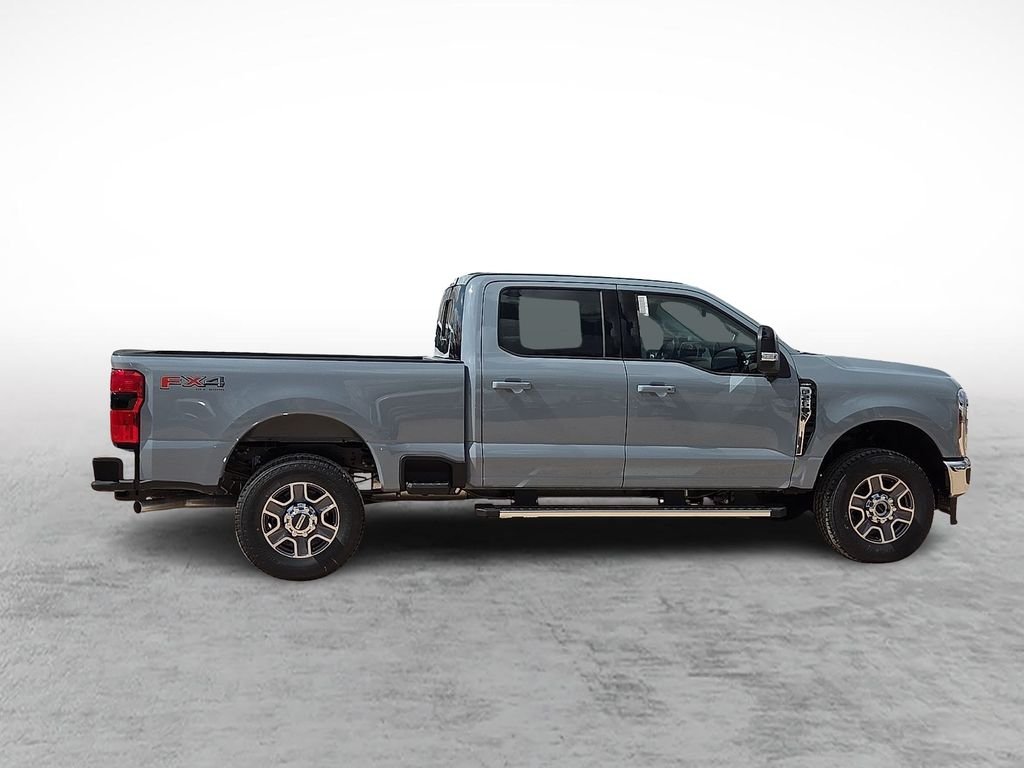New 2026 Glacier Gray Metallic Tri-Coat Ford F-250® Lariat® image 12