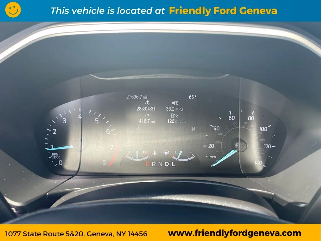 Used 2020 Red Ford SE image 19
