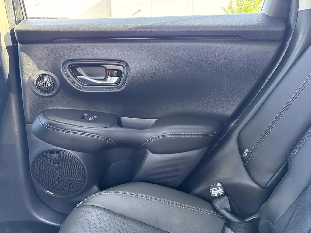 Used 2025  Honda EX-L image 16