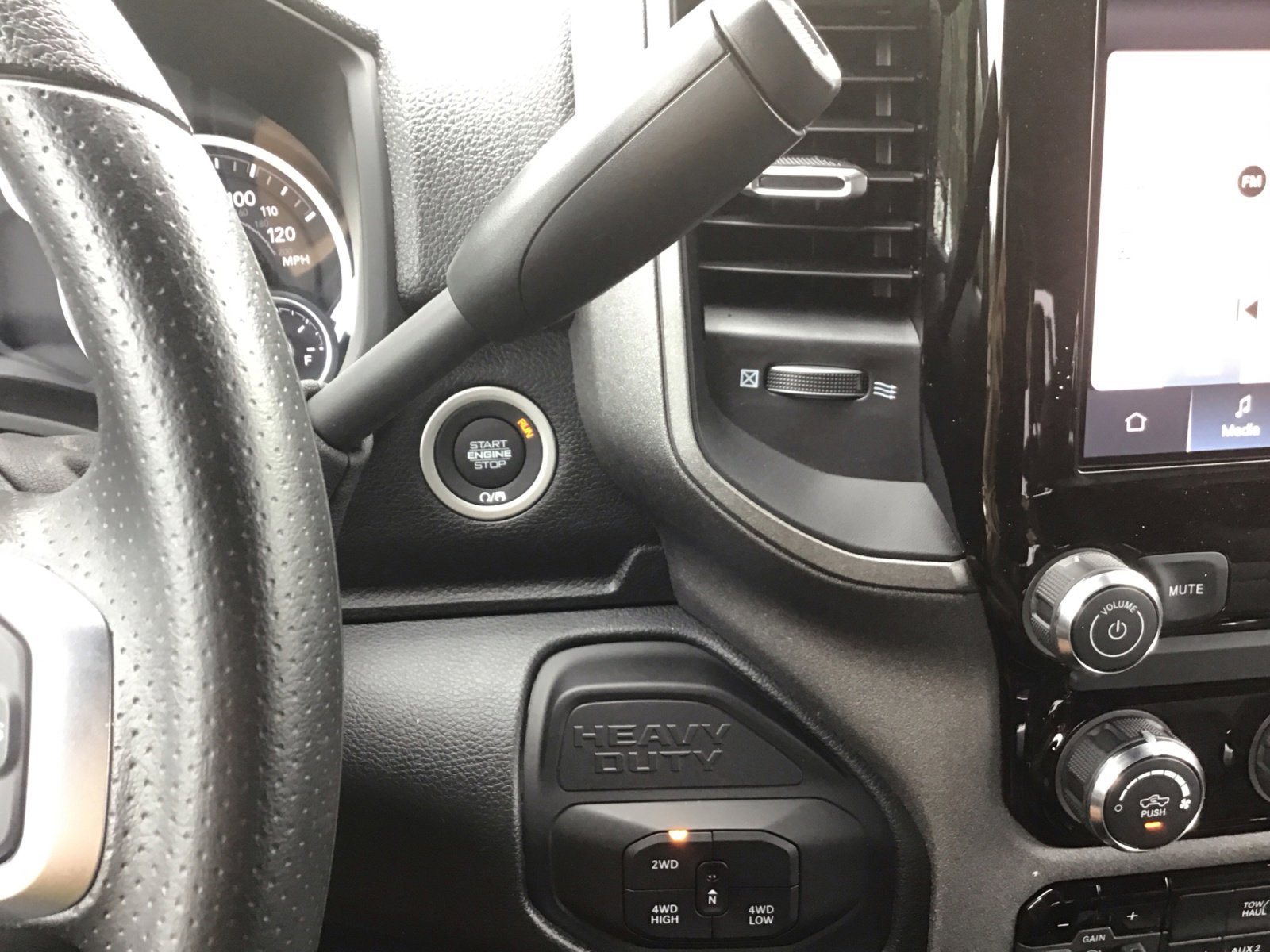 New 2026 Bright White Clearcoat RAM Tradesman image 18