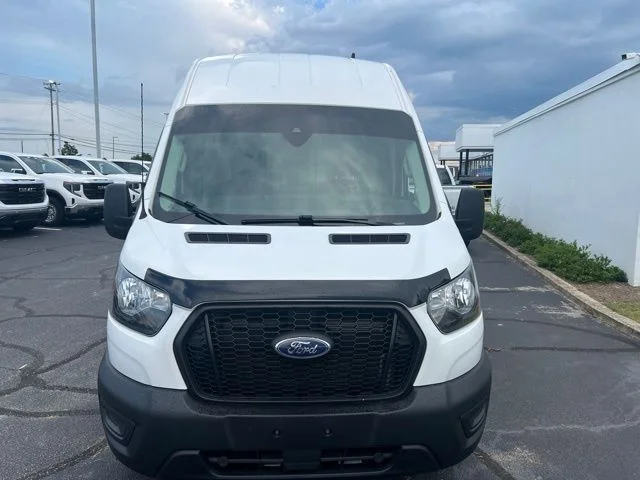 Used 2022 White Ford Base image 11