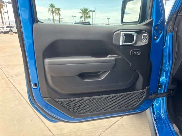 New 2026 Hydro Blue Pearlcoat Jeep Rubicon image 20