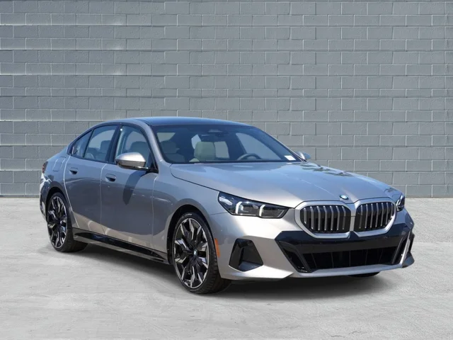 2026 BMW 5 Series 530i