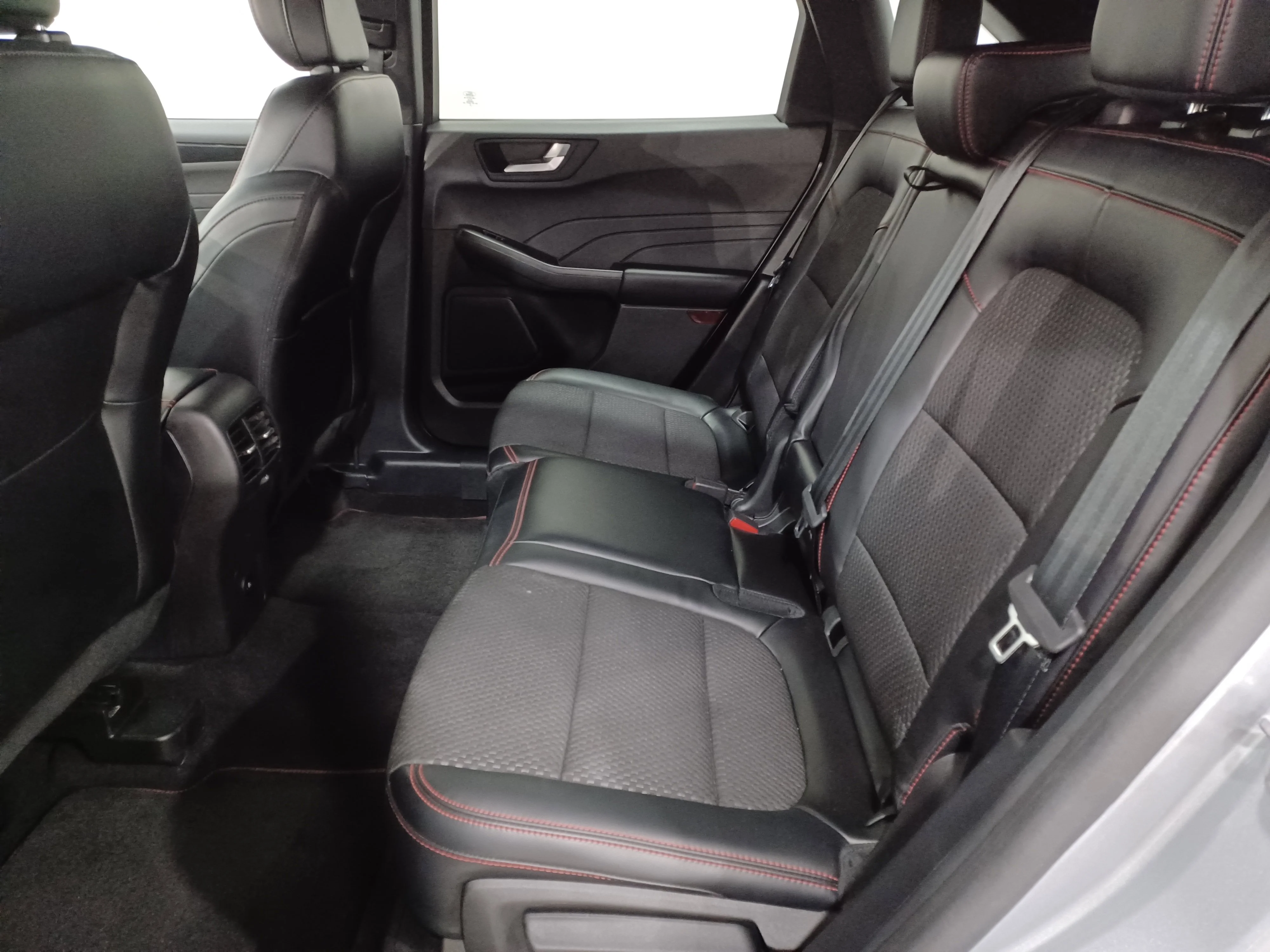 Certified Used 2023 Iconic Silver Metallic Ford ST-Line AWD*Remote Start | Htd Seats | Htd Wheel | Blind Spot Detection | Lane Keep Assist | CarPlay image 11