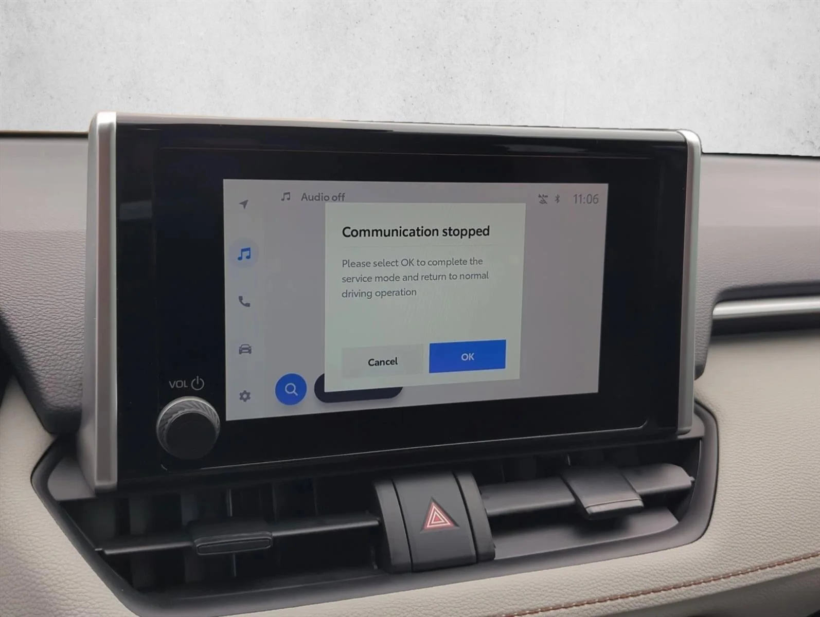 Used 2025 Black Toyota XLE image 21