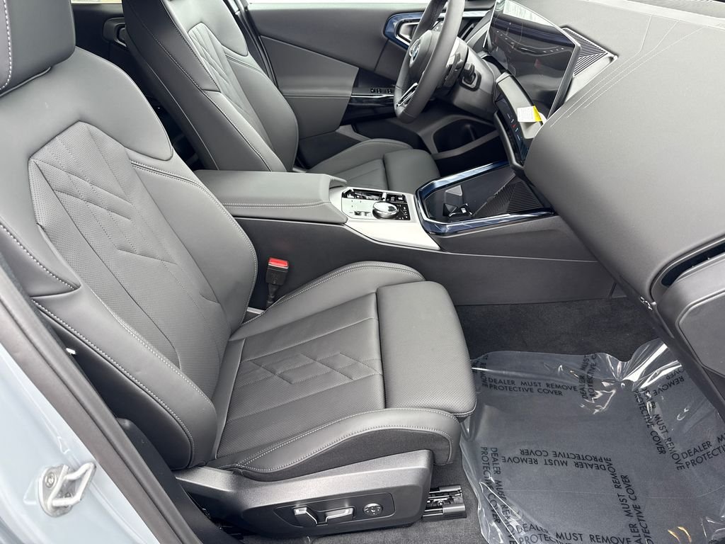 New 2026 Brooklyn Grey Metallic BMW 30 xDrive image 13