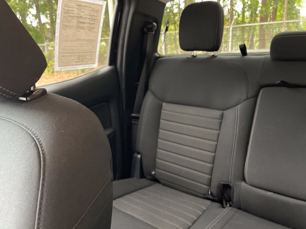 Used 2020 Black Ford XLT image 9