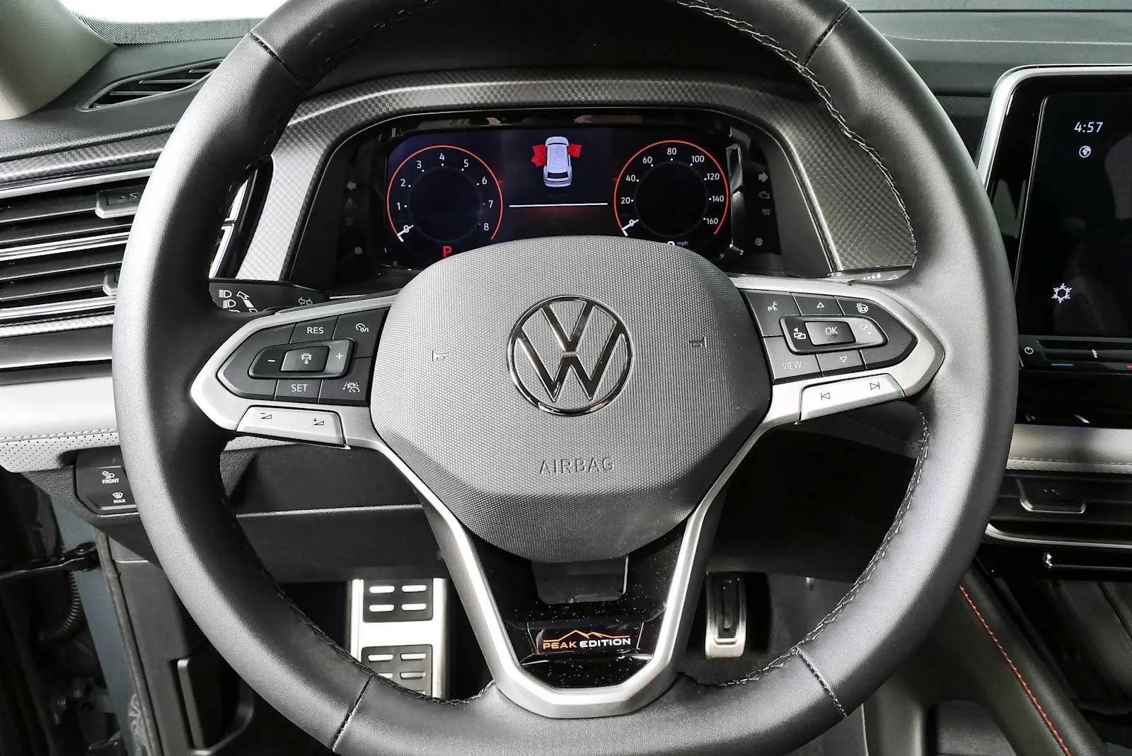 New 2026 Pure Gray Volkswagen 2.0T Peak Edition image 10