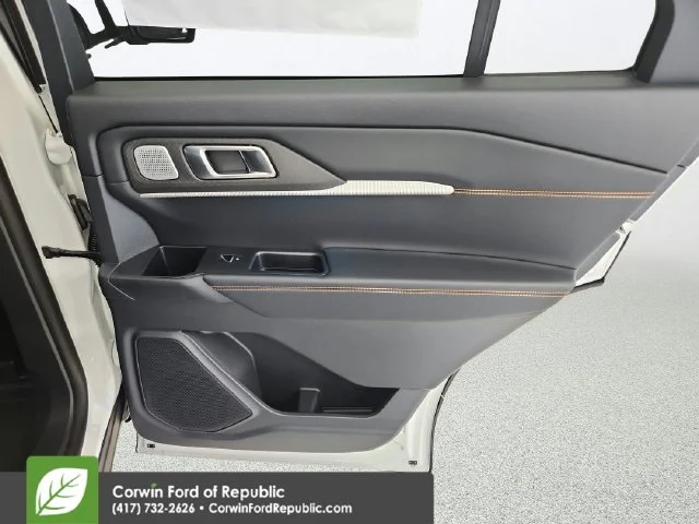 New 2026 Star White Metallic Tri-Coat Ford Tremor® image 65