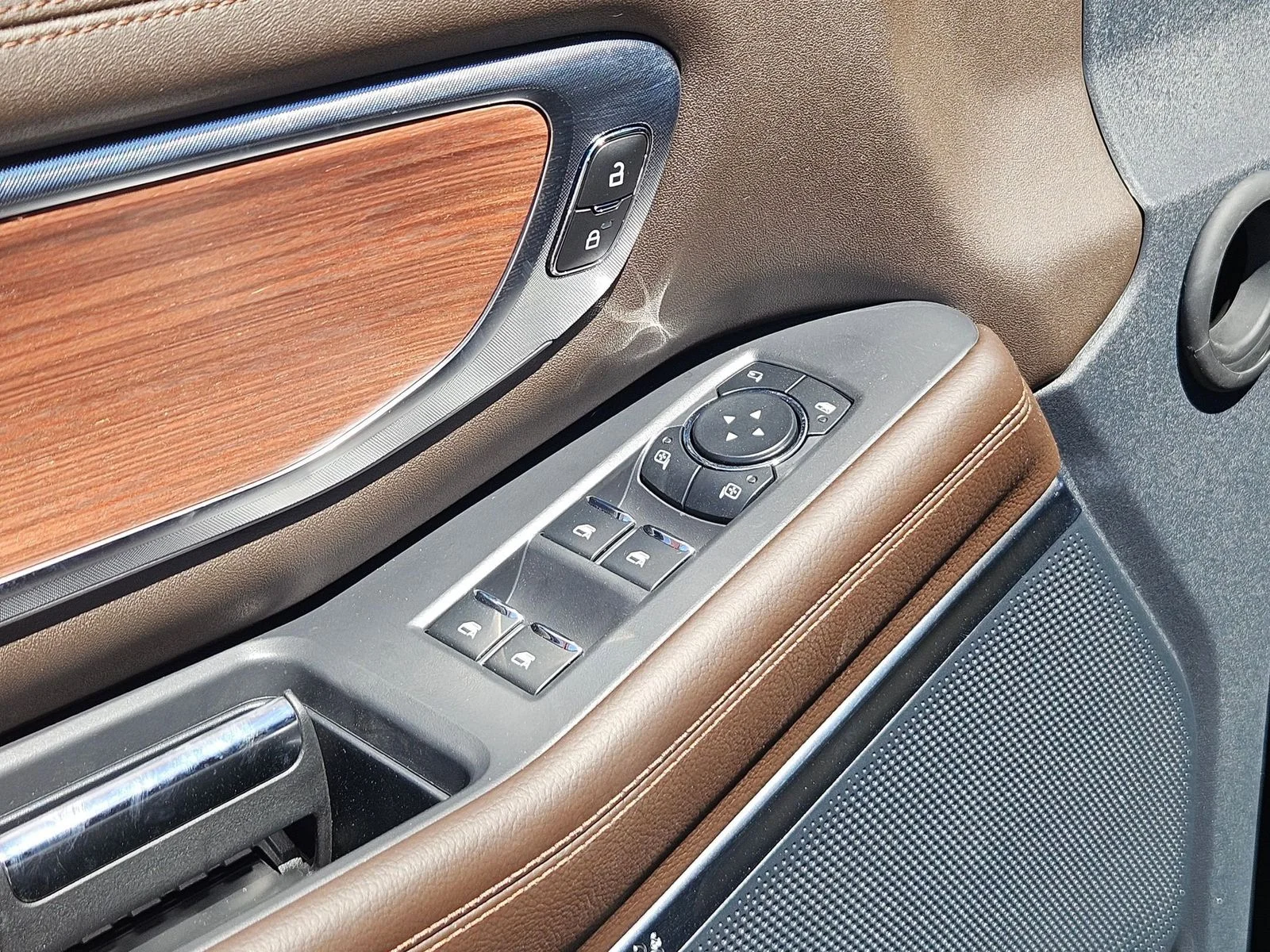 New 2026 Agate Black Metallic Ford King Ranch® image 11