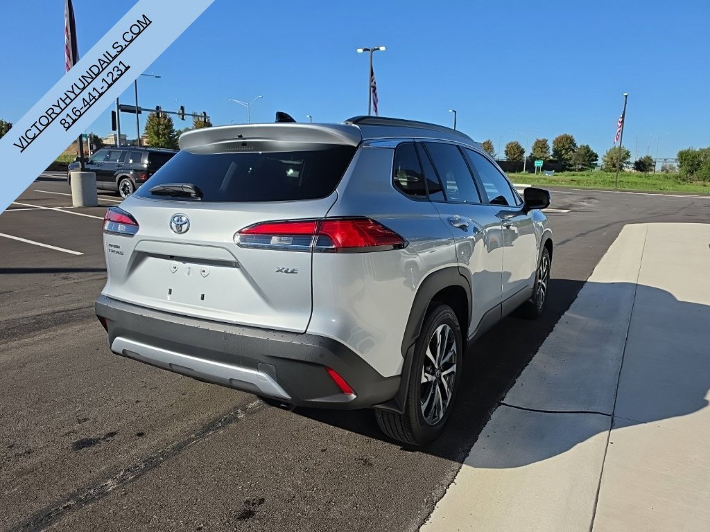 Used 2025 Silver Toyota XLE image 5