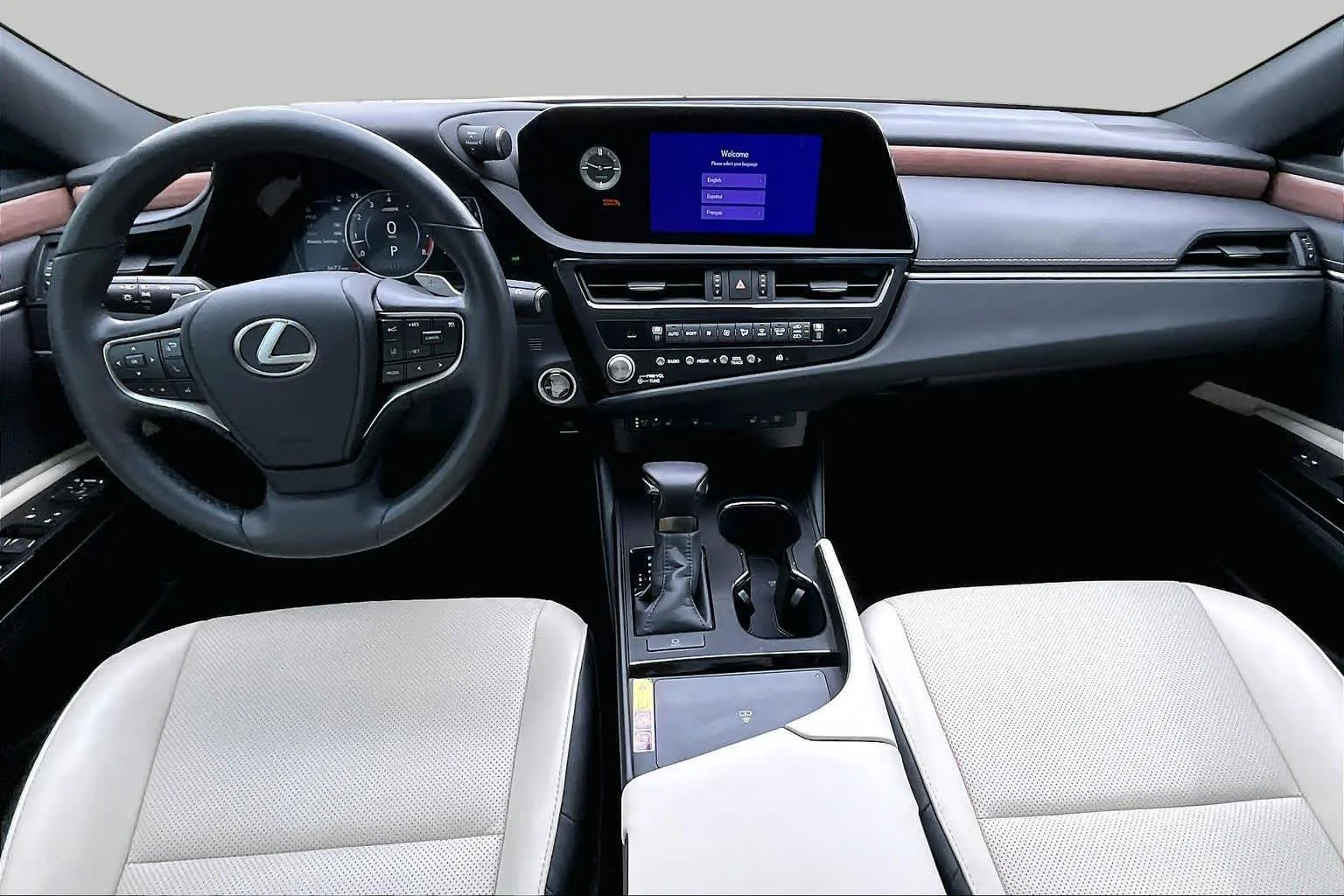Used 2025 Eminent White Pearl Lexus  image 16