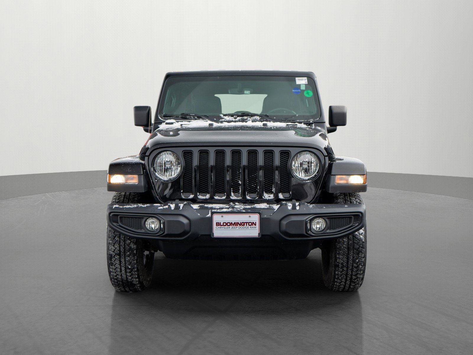 Used 2022 Jeep Wrangler Unlimited Sahara Altitude with VIN 1C4HJXEN3NW114107 for sale in Minneapolis, Minnesota