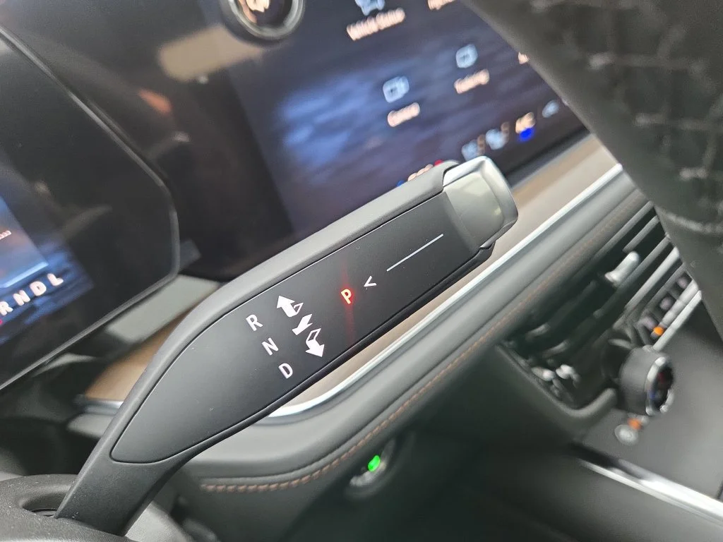 2027 Chevrolet Tahoe High Country - Photo 20