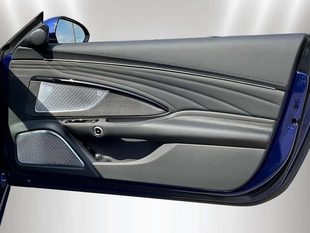 Used 2024 Blue Maserati Modena image 28