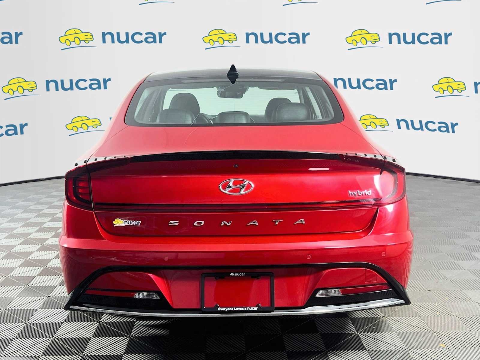 Used 2021 Calypso Red Hyundai Limited image 6