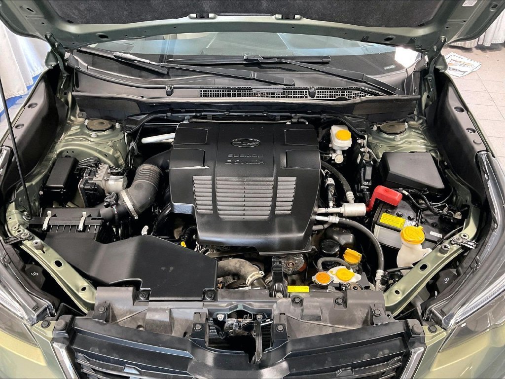 Used 2021 Green Subaru Limited image 31