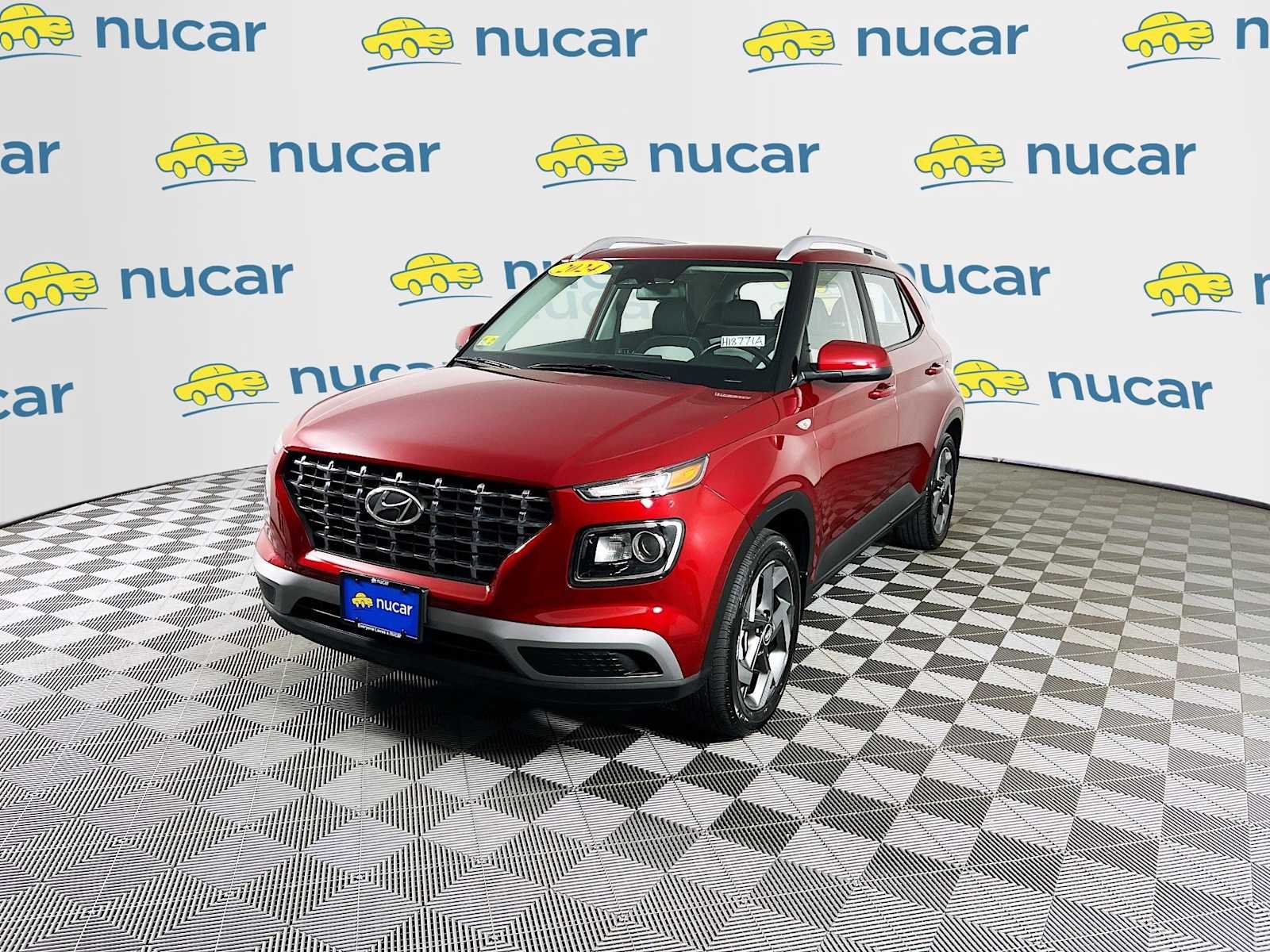 Used 2024 Ultimate Red Hyundai SEL image 3