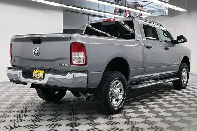 Used 2021 Billet Silver Metallic Clearcoat Ram Tradesman image 14