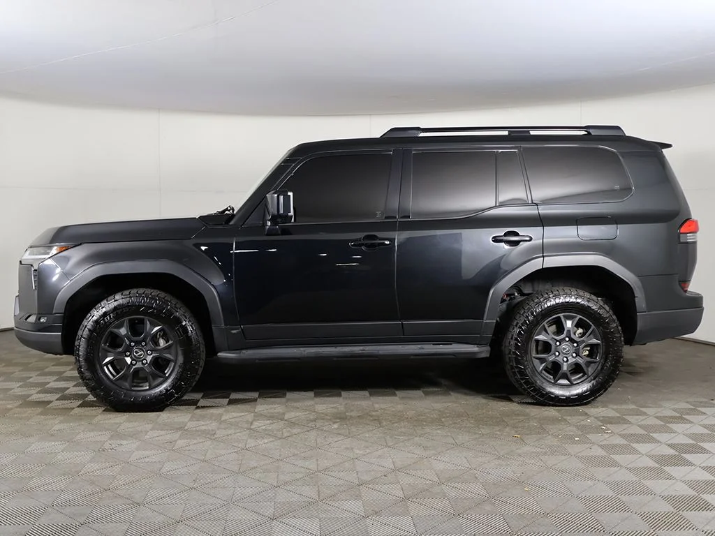 Used 2024 Black Lexus 550 Overtrail+ image 20