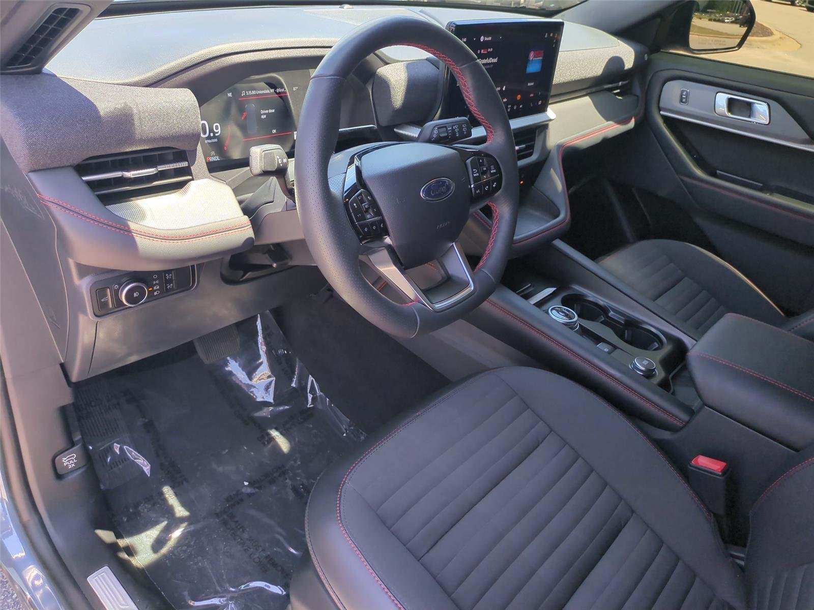 Used 2025 Vapor Blue Ford ST-Line image 19