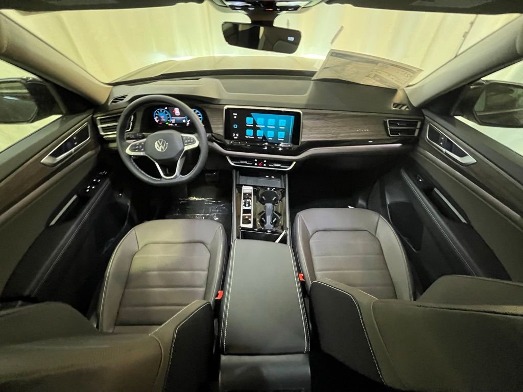New 2026 Black Volkswagen 2.0T SEL image 13