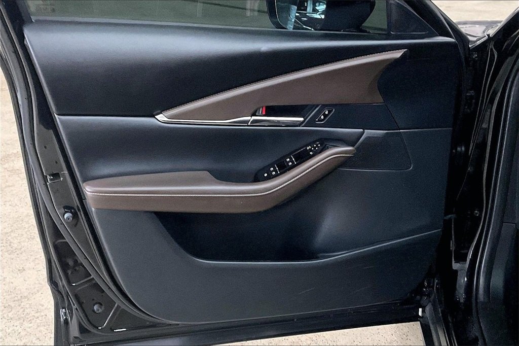 2023 MAZDA CX-30 - Image 22