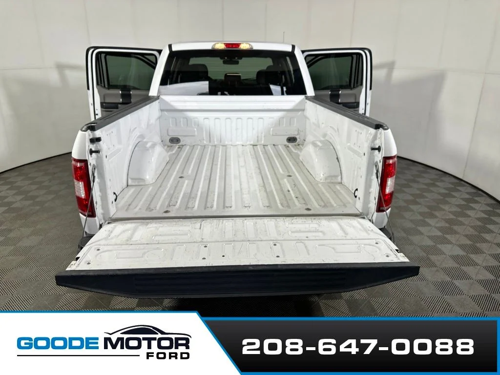 Used 2018 Oxford White Ford XLT image 23