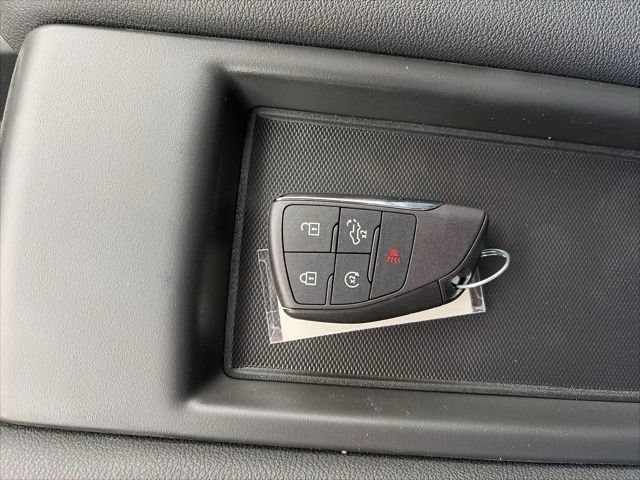 New 2026 Sterling Gray Metallic Chevrolet LT (2FL) image 35